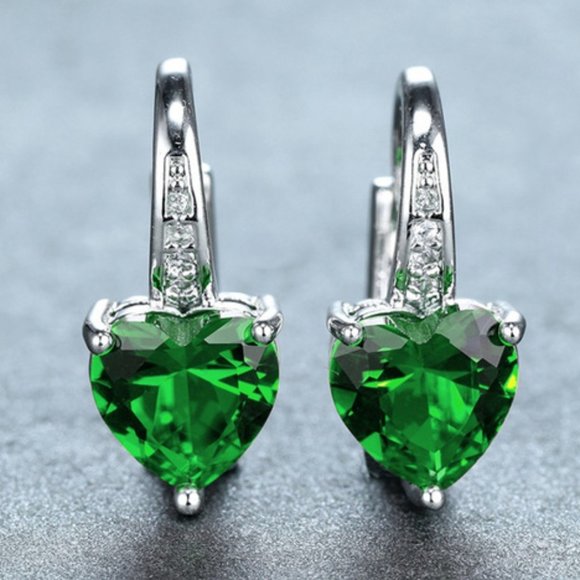 Emerald Hearts - Picture 2 of 2